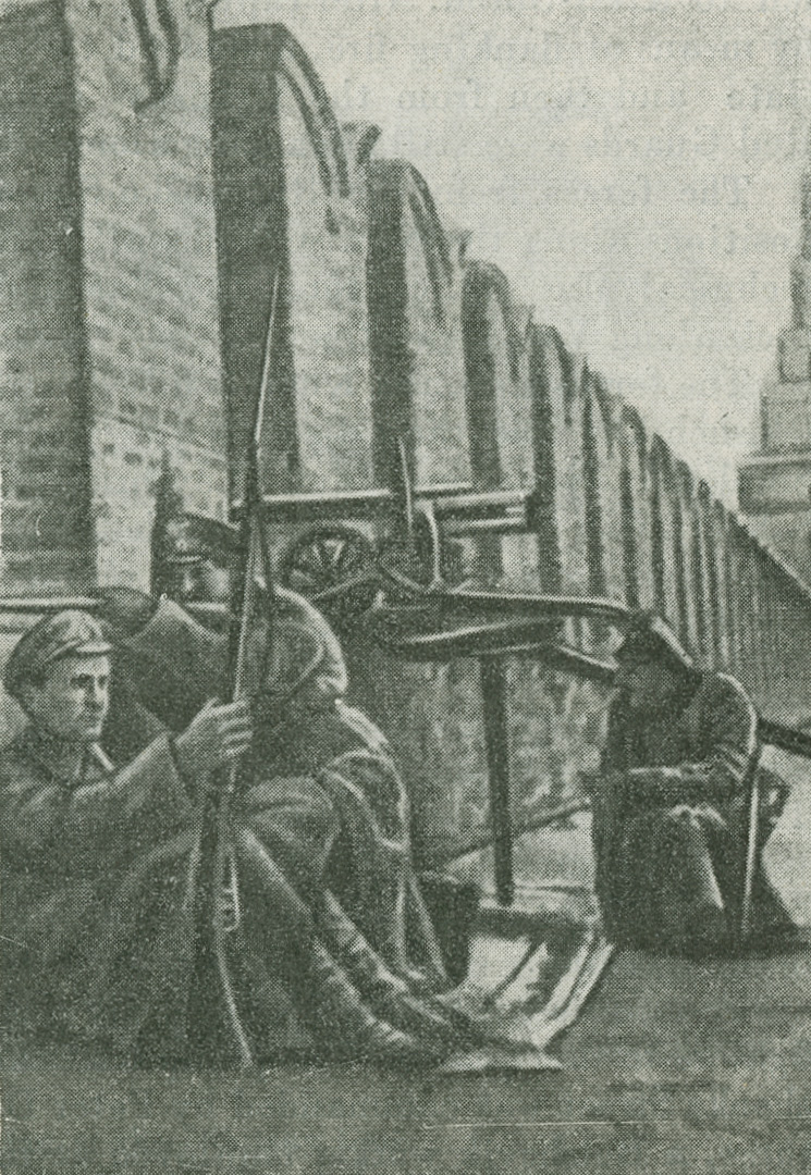 Image of Cadet soldiers posted at the battlements of the Kremlin